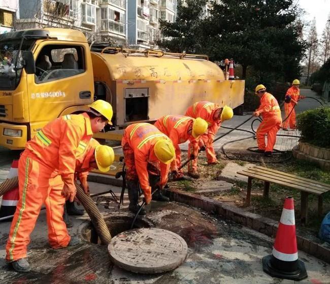 多伦市政管道清淤