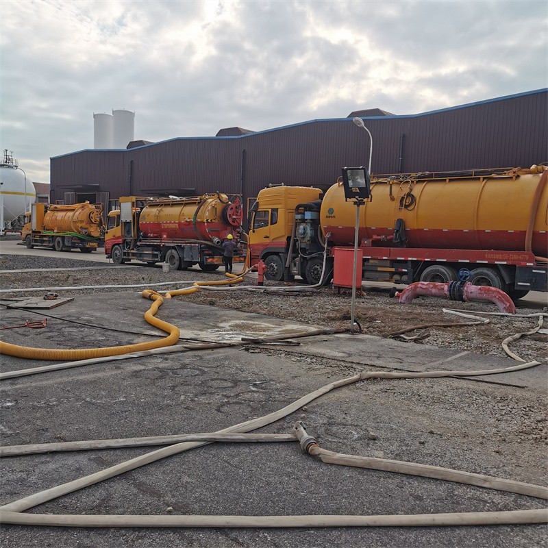 多伦污水池清理